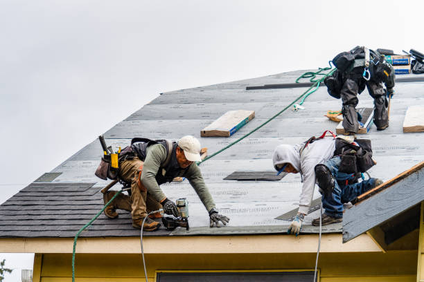 Professional Gutter Installation technician working in Smyer, TX